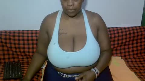 Snapshot of sexxy_brii chatting on 06.02.26 sexxy_brii online show from 06.02.26
