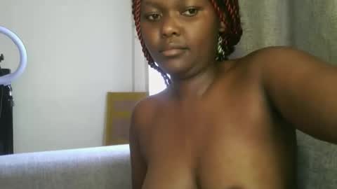 Snapshot of sexxy_lynne chatting on 09.14.25 sexxy_lynne online show from 09.14.25