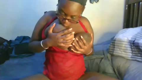 Snapshot of sexxy_mish chatting on 02.16.26 sexxy_mish online show from 02.16.26
