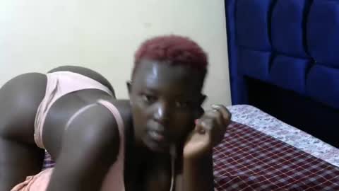 Snapshot of sexxy_triza chatting on 02.09.26 triza online show from 02.09.26