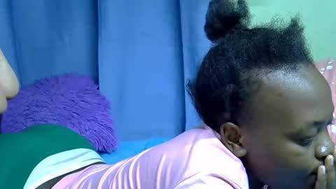 African Queen online show from 03.10.26