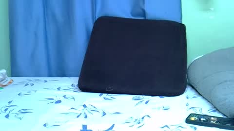 African Queen online show from 04.14.26