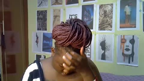 Snapshot of sexxykaree chatting on 04.26.26 sexxykaree online show from 04.26.26