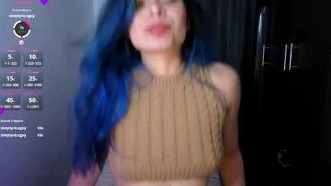  Angie   online show from 09.14.25