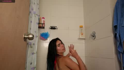 Snapshot of sexxylady__ chatting on 04.29.26 Angie online show from 04.29.26