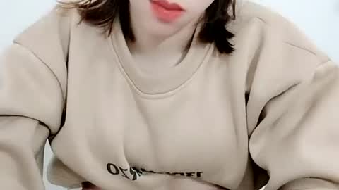 sexy8685 online show from 12.19.25