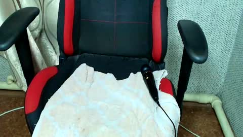 Jessica  Face only in pvt or in snapchat Dont ask more.... online show from 02.26.26