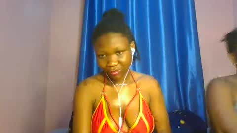 Snapshot of sexy_bellah1 chatting on 05.12.26 bellah online show from 05.12.26