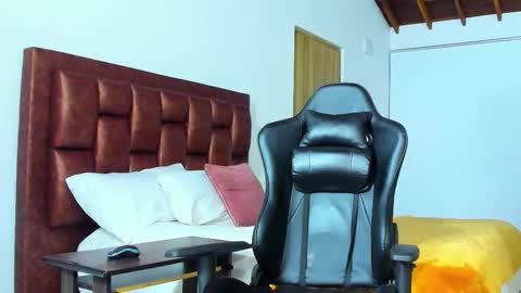 Snapshot of sexy_blackman chatting on 02.23.26 sexy blackman online show from 02.23.26