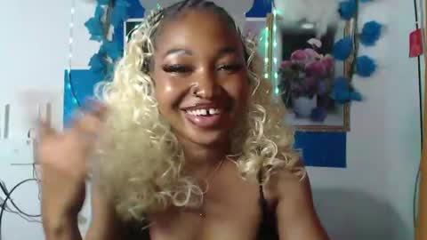 Snapshot of sexy_bluey247 chatting on 07.08.26 sexy_bluey247 online show from 07.08.26