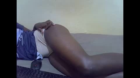 sexy_claude96 online show from 12.05.25