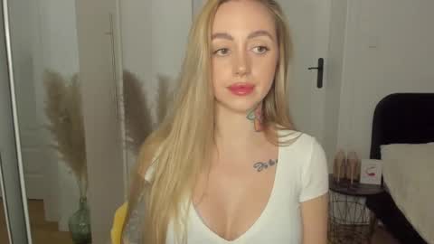 C o r a l i e online show from 03.09.25