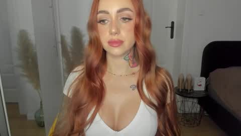 C o r a l i e online show from 11.13.25