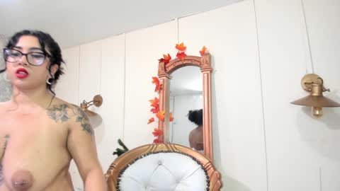  C R I S T A L  online show from 12.18.24