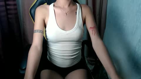 Snapshot of sexy_deeya24 chatting on 04.12.26 Deeya online show from 04.12.26