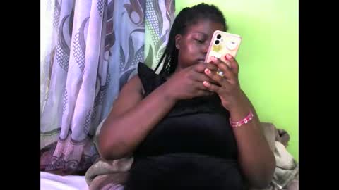 Snapshot of sexy_divana chatting on 01.14.25 sexy_divana online show from 01.14.25