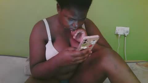 Snapshot of sexy_divana chatting on 02.23.25 sexy_divana online show from 02.23.25