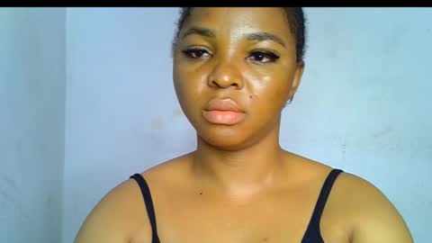 Snapshot of sexy_ebonygirl_ chatting on 10.11.25 Clara online show from 10.11.25