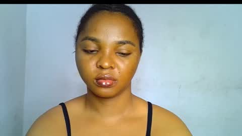 Snapshot of sexy_ebonygirl_ chatting on 10.11.25 Clara online show from 10.11.25