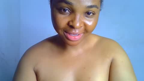 Snapshot of sexy_ebonygirl_ chatting on 11.09.25 Clara online show from 11.09.25