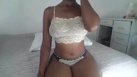 Ellahh online show from 04.13.26