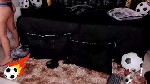 Snapshot of sexy_hot_milf_ chatting on 06.15.26 Dafne online show from 06.15.26