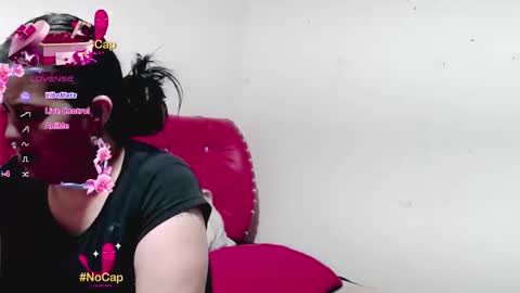 Snapshot of sexy_jhoan77 chatting on 09.20.25 Jhoan online show from 09.20.25