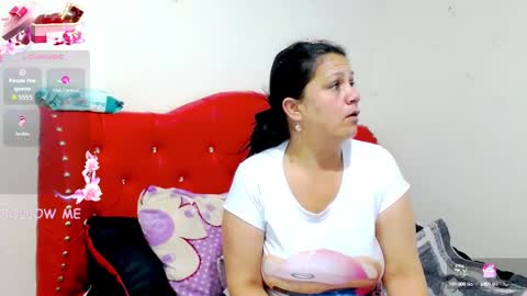 Snapshot of sexy_jhoan77 chatting on 09.29.25 Jhoan online show from 09.29.25