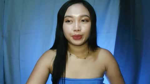 sexy_kella1 online show from 12.04.25