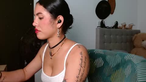 Snapshot of sexy_lia_latina chatting on 04.05.26 Celeste online show from 04.05.26