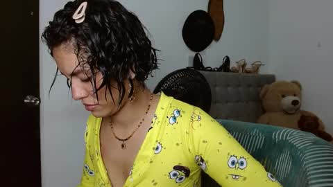 Snapshot of sexy_lia_latina chatting on 04.09.26 Celeste online show from 04.09.26