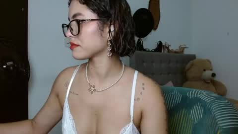 Snapshot of sexy_lia_latina chatting on 06.10.26 Celeste online show from 06.10.26