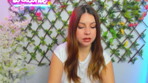 Lily online show from 11.23.25