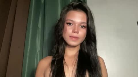 Snapshot of sexy_maevemorexxx chatting on 05.01.26 Nicole online show from 05.01.26