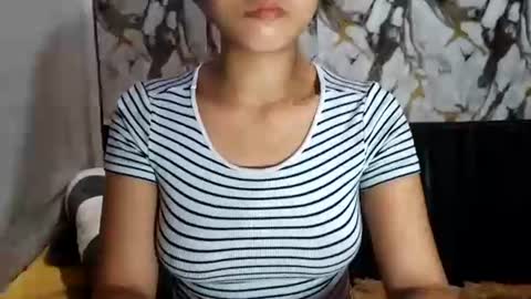Snapshot of sexy_maisiexoxo chatting on 06.26.26 Maisie online show from 06.26.26