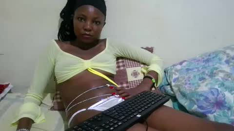 sexy_mariannah online show from 03.03.26