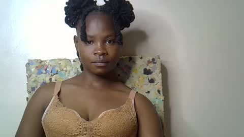 Molyne online show from 03.10.26