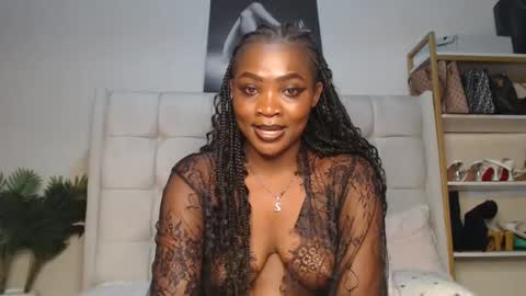 Snapshot of sexy_queen_eva chatting on 01.10.25 eva am online everyday except friday online show from 01.10.25