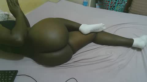 Snapshot of sexy_quincy1 chatting on 03.01.25 Sexy Quincy online show from 03.01.25