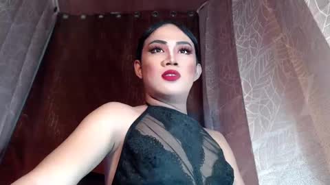 Snapshot of sexy_rc18 chatting on 12.27.24 RC online show from 12.27.24