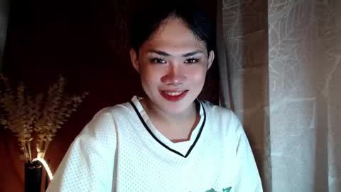 Snapshot of sexy_rc18 chatting on 01.06.25 RC online show from 01.06.25