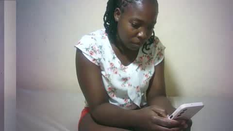 sexy_sandrah online show from 10.12.25