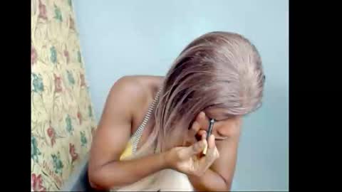 Snapshot of sexy_sophya chatting on 01.12.26 sophia online show from 01.12.26