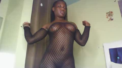 Snapshot of sexy_talia1 chatting on 09.30.25 Eunice online show from 09.30.25