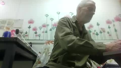 Daddy online show from 02.11.26