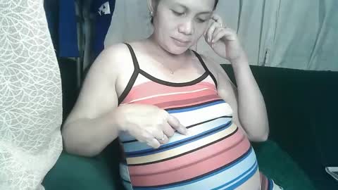 Snapshot of sexy_zapphire2024 chatting on 12.22.24 sexy_zapphire2024 online show from 12.22.24