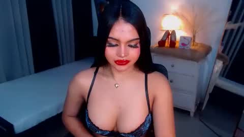 Snapshot of sexyadrianaqueents chatting on 01.27.25 YOUR MISTRESS GODDESSS ADRIANA online show from 01.27.25