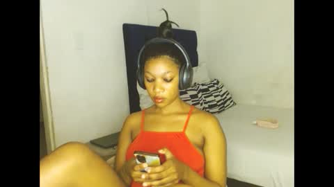 sexyalender02 online show from 11.14.25