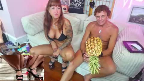 Snapshot of sexyandjagundo chatting on 06.12.26 Sexy Jagundo online show from 06.12.26
