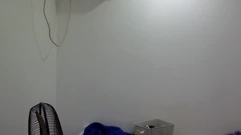Snapshot of sexyangelgoddess2025 chatting on 12.16.24 SEXYANGELGODDESS2025 online show from 12.16.24